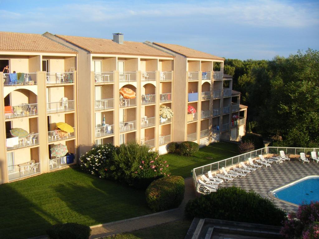 Résidence Odalys Les Hauts de Balaruc Exterior foto